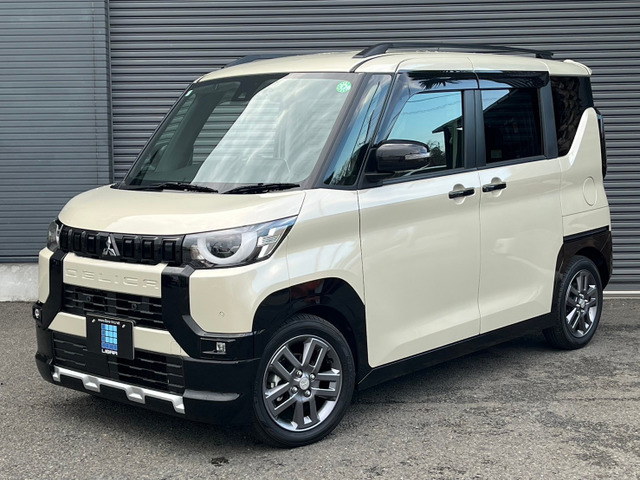三菱 デリカミニ T プレミアム 人気のデリカミニ入荷 低走行