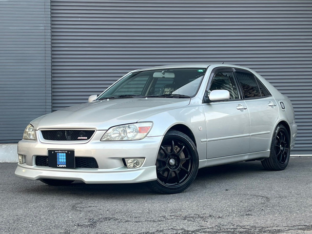 トヨタ アルテッツァ 2.0 RS200 Zエディション 人気のトヨタアルテッツア入荷